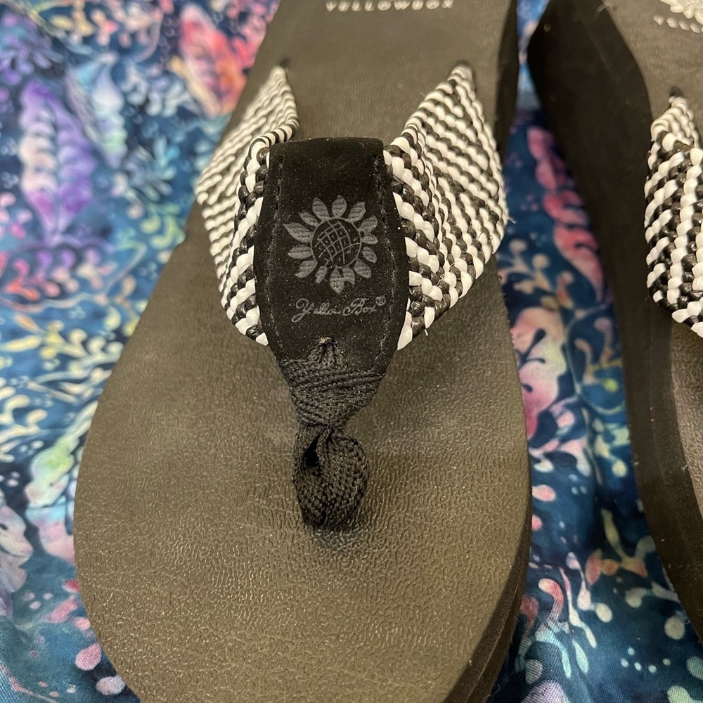 Yellow Box Yulisa Platform Thong Sandal Size 8 - Picture 2 of 6